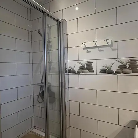 Ferienhaus Pour 6 Pers Avec Jardin En Allier, Terrasse Et Climatisation - Fr-1-489-588 *